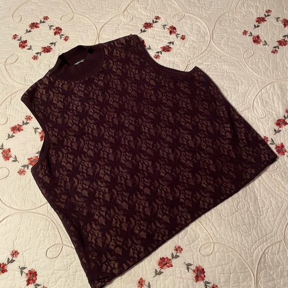 Norton McNaughton women’s sleeveless sweater - Picture 3 of 3